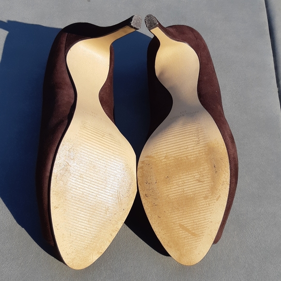 NINE WEST Suede Open Toe Pump - Picture 6 of 7